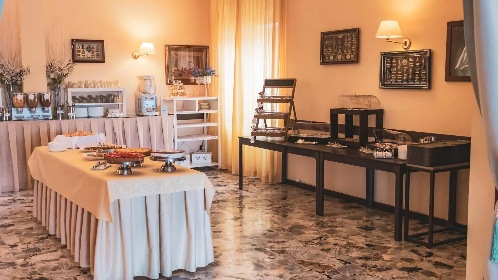 ***  Hotel Adria & Resort Toscolano Maderno Italy
