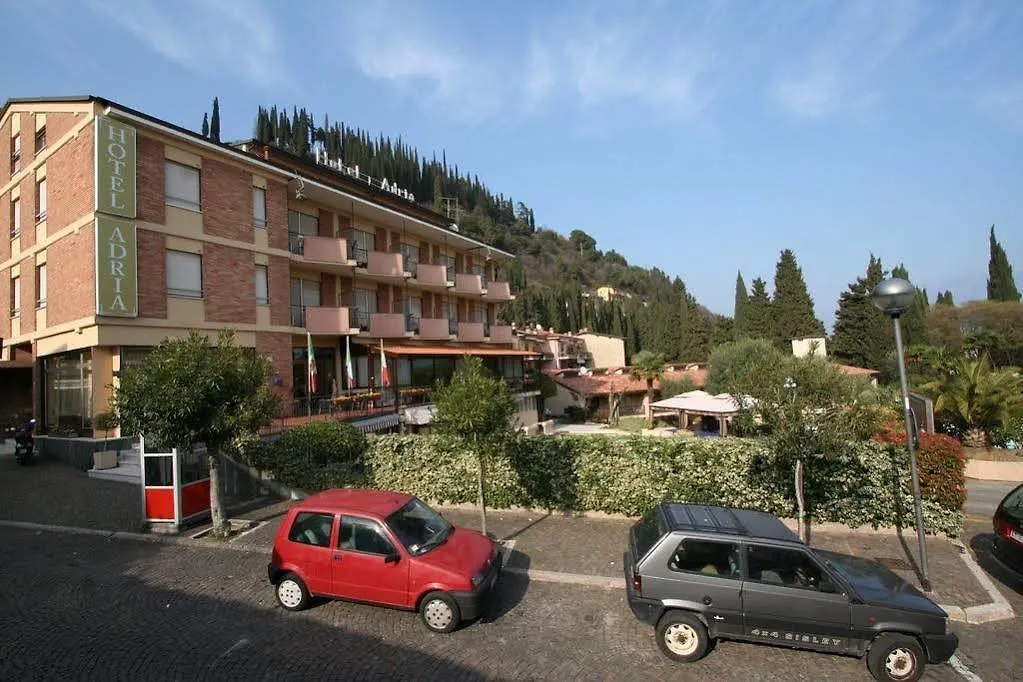 Hotel Adria & Resort Toscolano-Maderno 3*,  Italia
